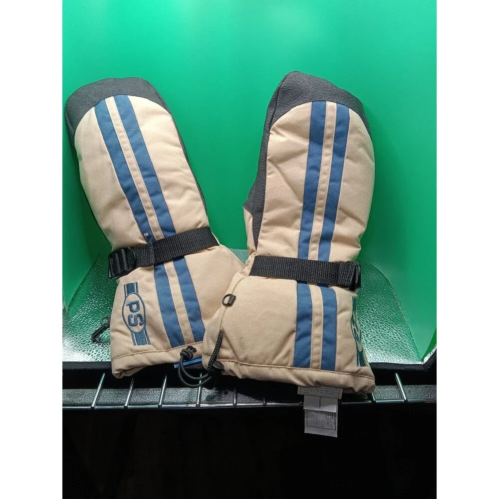 vintage Auclair Aqua Stop winter sports mitten in  a distinctive beige shell